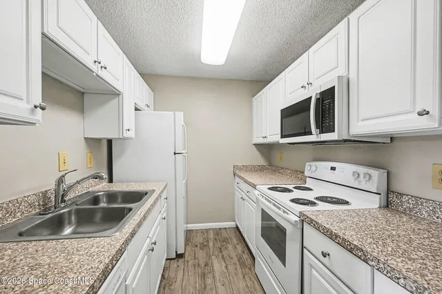 $141,000 | 3590 Sable Palm Lane, Unit B, Titusville, FL 32780