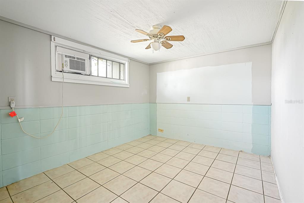 2021 Pennsylvania Avenue, Unit 2 Englewood, FL 34224 - Photo 12 of 15