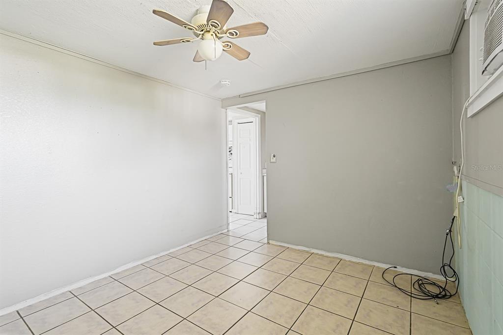 2021 Pennsylvania Avenue, Unit 2 Englewood, FL 34224 - Photo 13 of 15