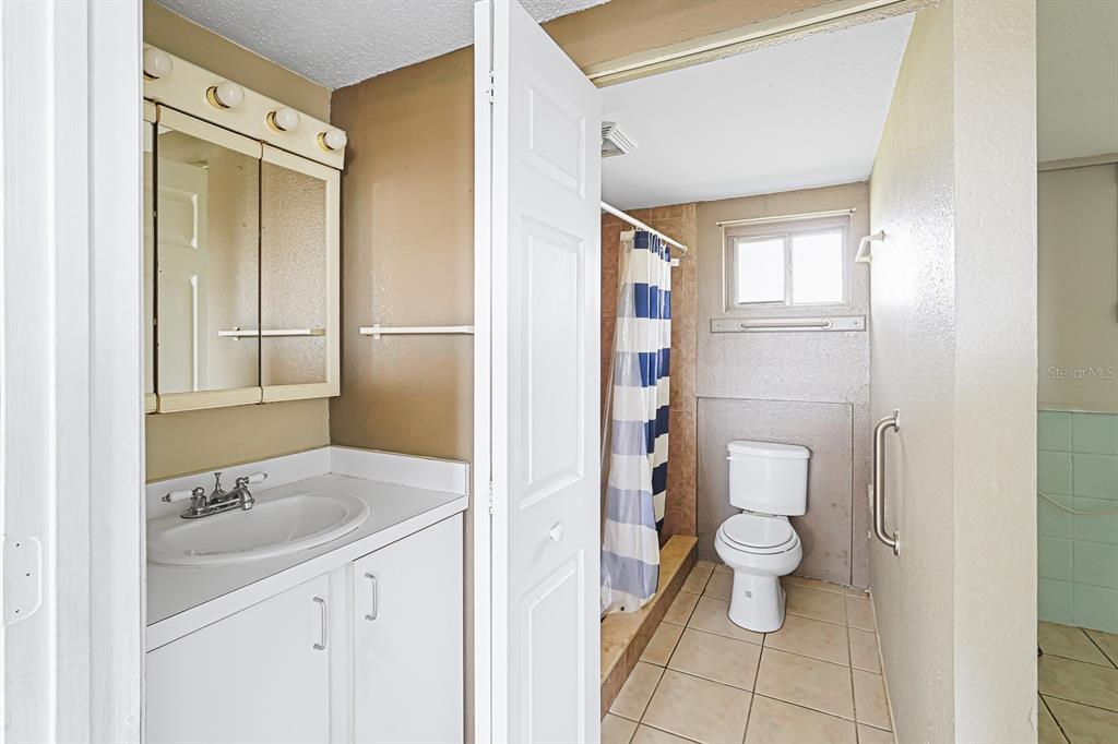 2021 Pennsylvania Avenue, Unit 2 Englewood, FL 34224 - Photo 10 of 15