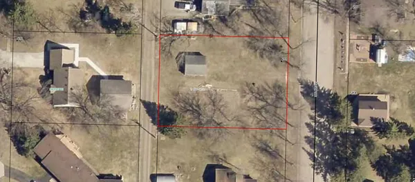 $29,900 | 211 3rd Avenue Southeast, Baudette, MN 56623