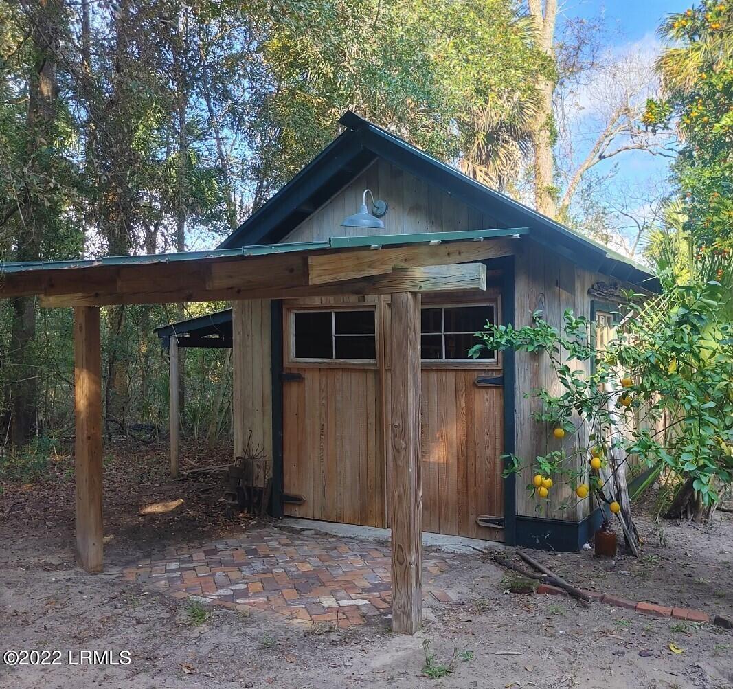 80 Gannet Point Road Beaufort, SC 29907 - Photo 38 of 46 1208221335_HDR (2)