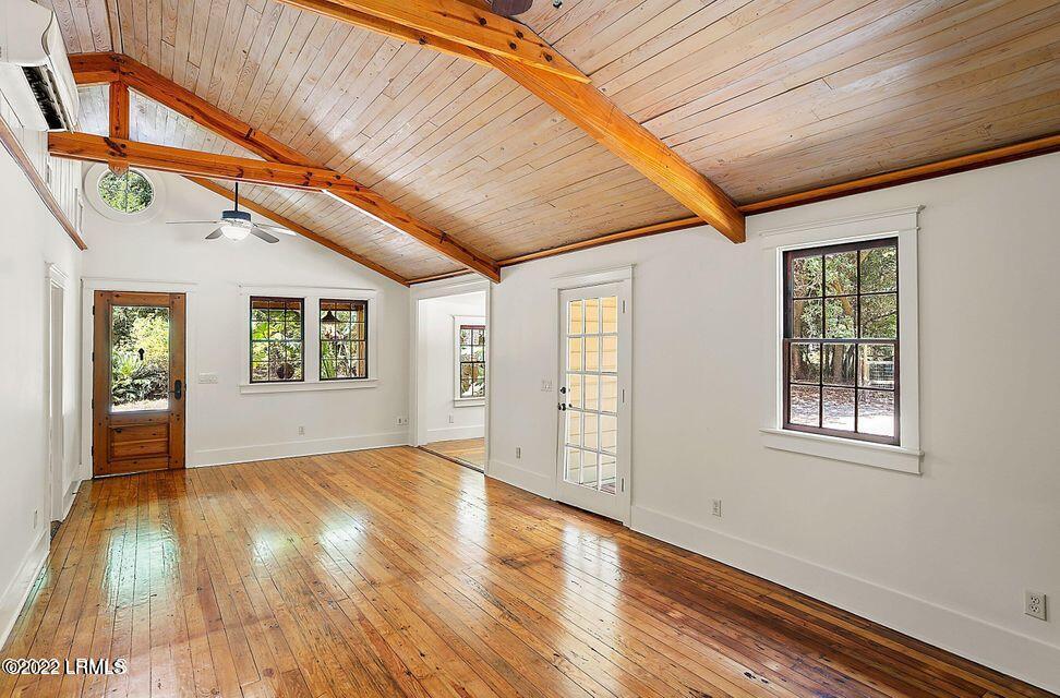 80 Gannet Point Road Beaufort, SC 29907 - Photo 5 of 46 8