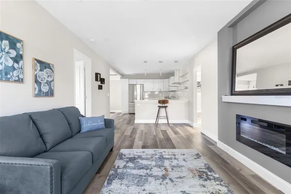 $2,800 | 5318 9th Avenue North, St. Petersburg, FL 33710