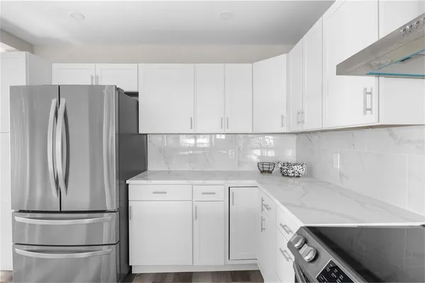 $2,800 | 5318 9th Avenue North, St. Petersburg, FL 33710