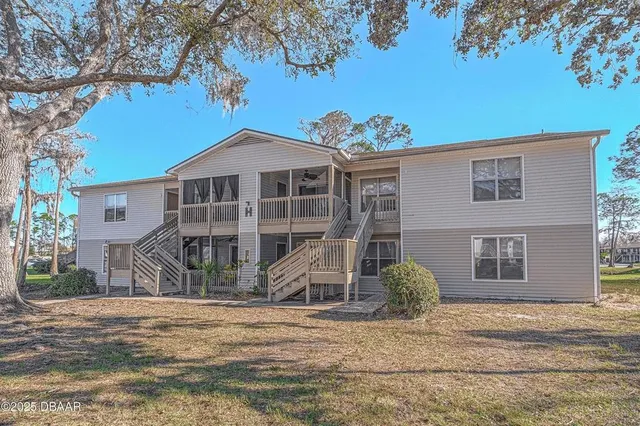 $1,600 | 1600 Big Tree Road, Unit H4, South Daytona, FL 32119