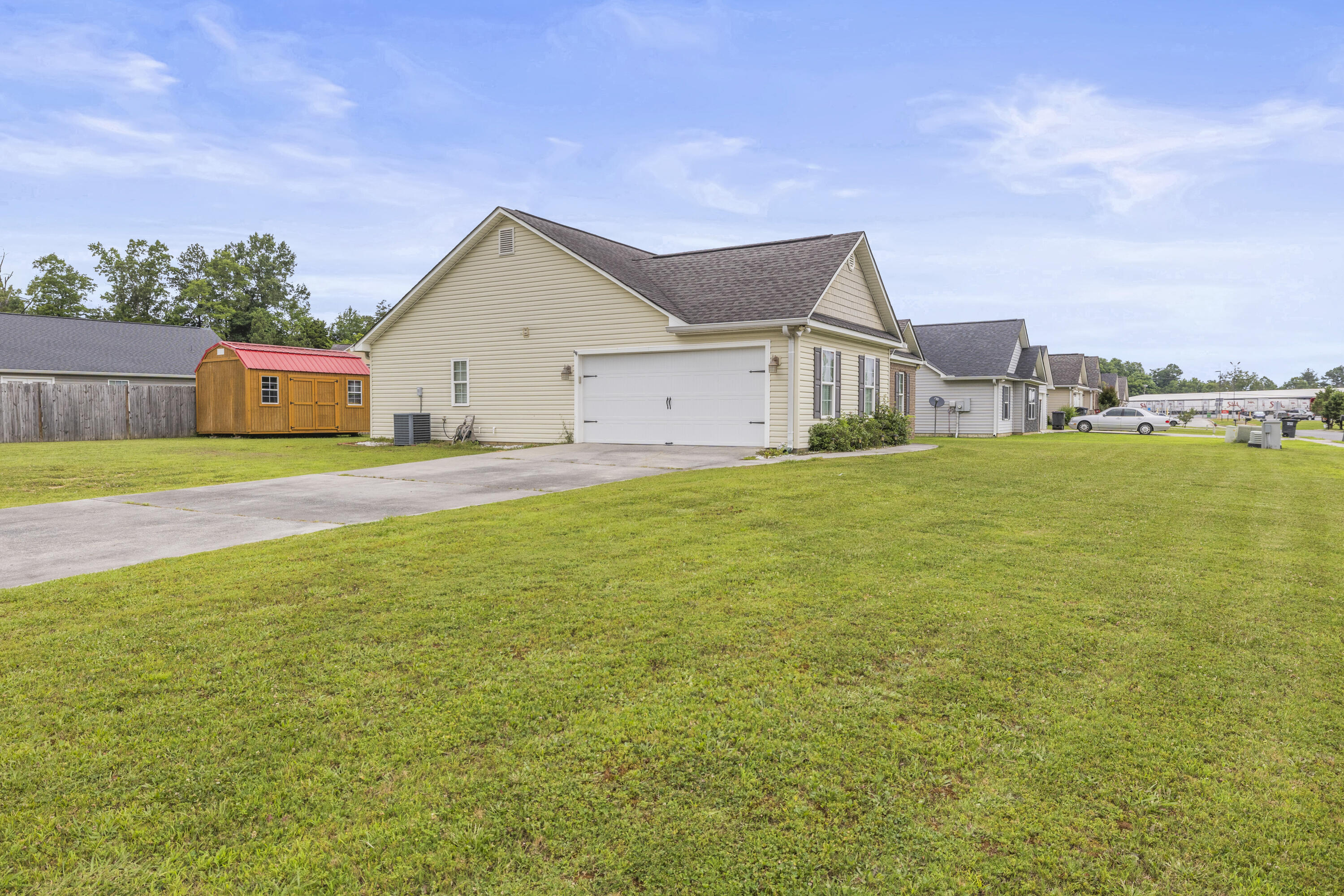 201 Legacy Lane Calhoun, GA 30701 - Photo 19 of 23 Back View