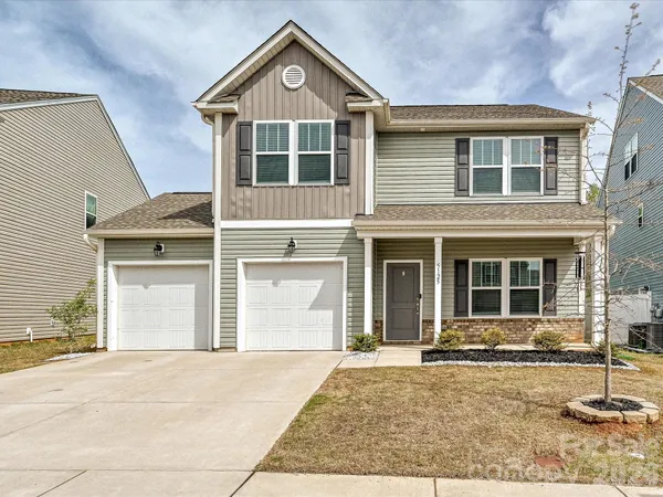 $479,000 | 5125 Arbordale Way, Mount Holly, NC 28120