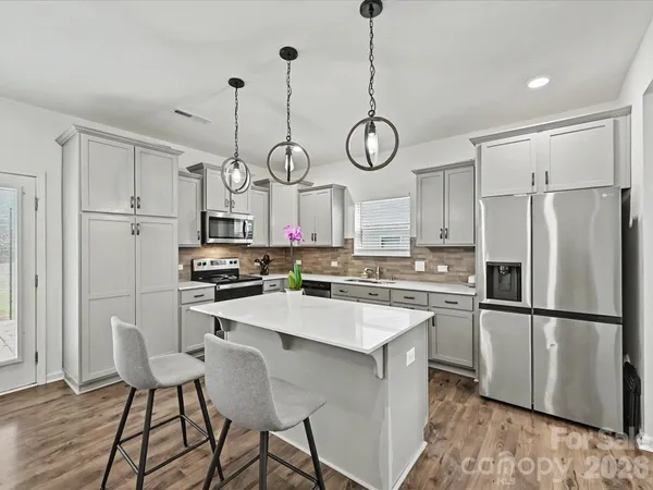 $479,000 | 5125 Arbordale Way, Mount Holly, NC 28120