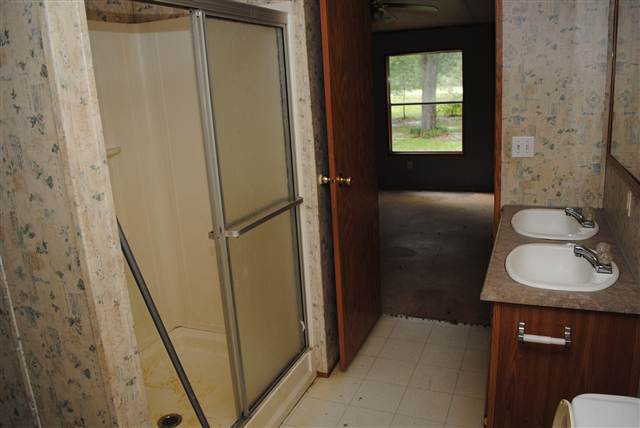 2639 Oak Ridge Road West Tallahassee, FL 32305 - Photo 2 of 19