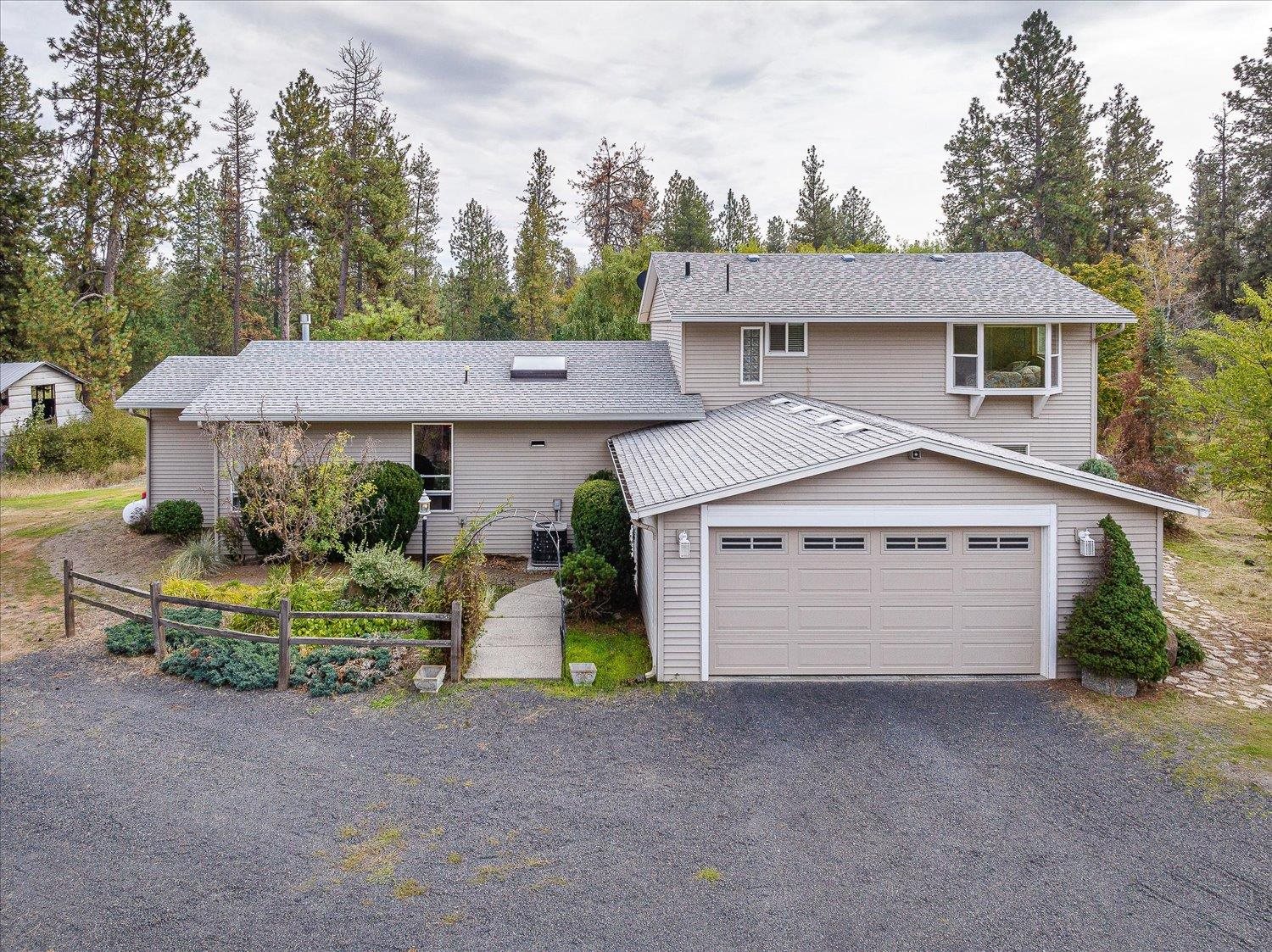 808 North Grove Road Spokane, WA 99224 - Photo 1 of 47