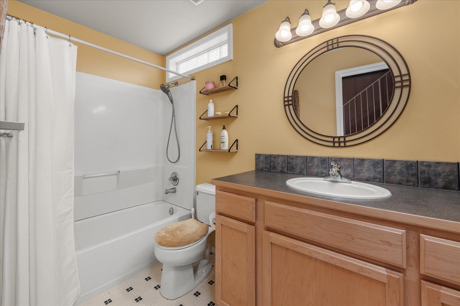 808 North Grove Road Spokane, WA 99224 - Photo 19 of 47