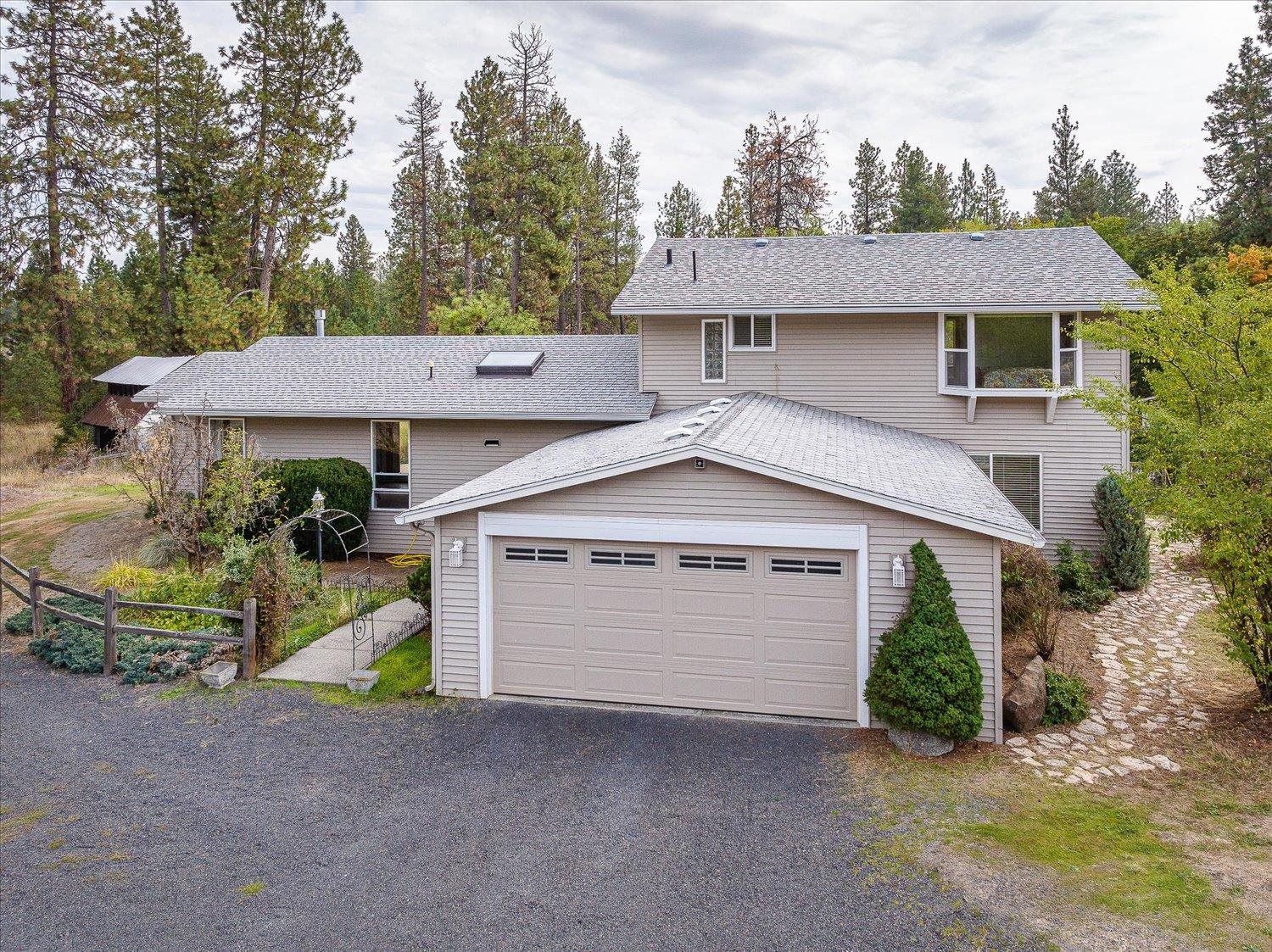 808 North Grove Road Spokane, WA 99224 - Photo 2 of 47