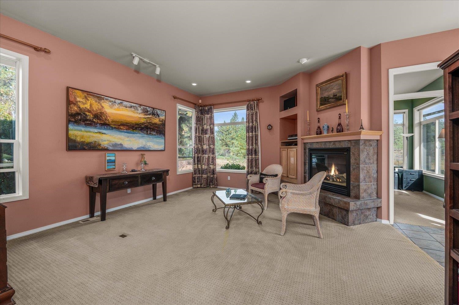 808 North Grove Road Spokane, WA 99224 - Photo 4 of 47