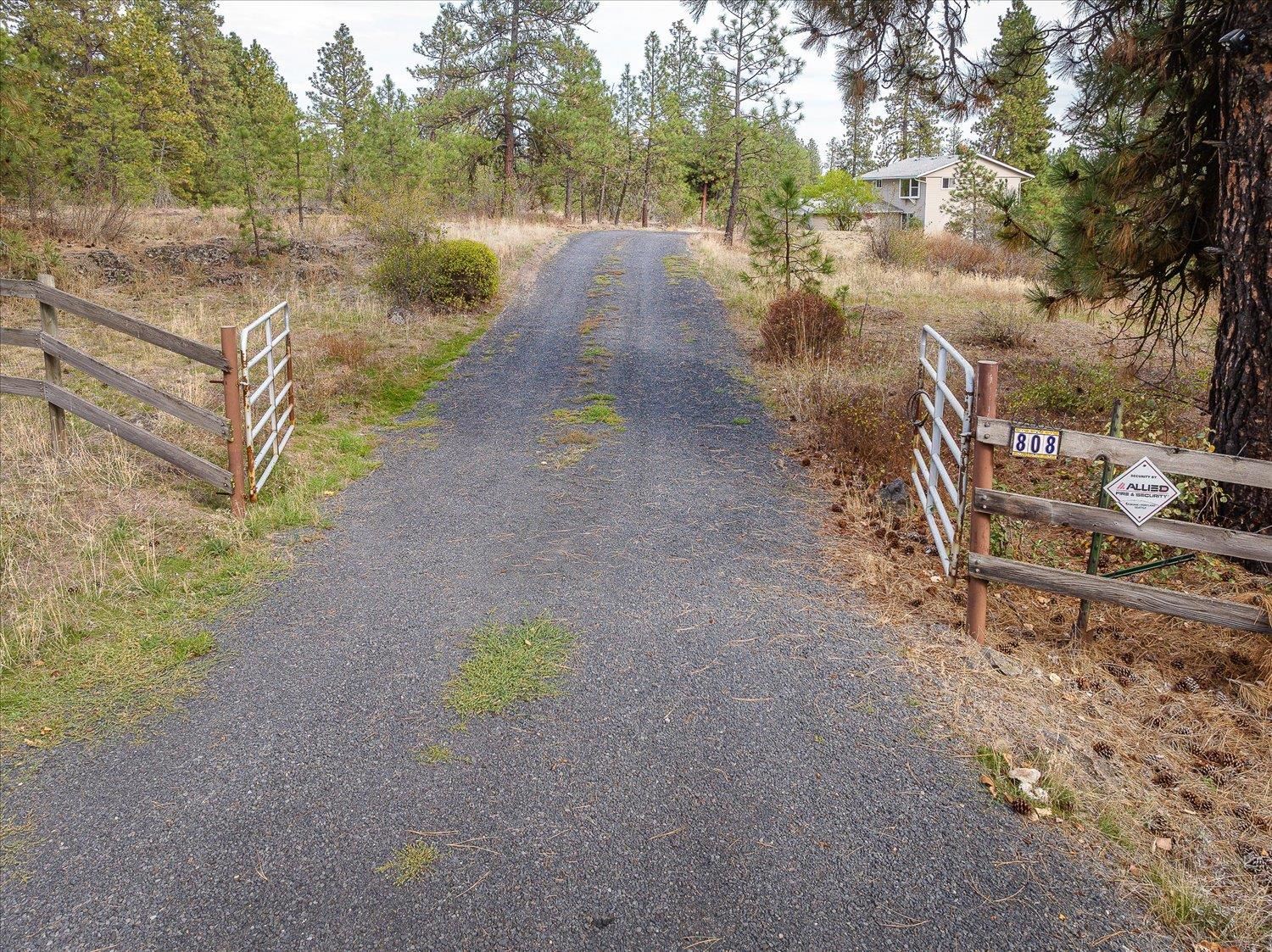 808 North Grove Road Spokane, WA 99224 - Photo 44 of 47