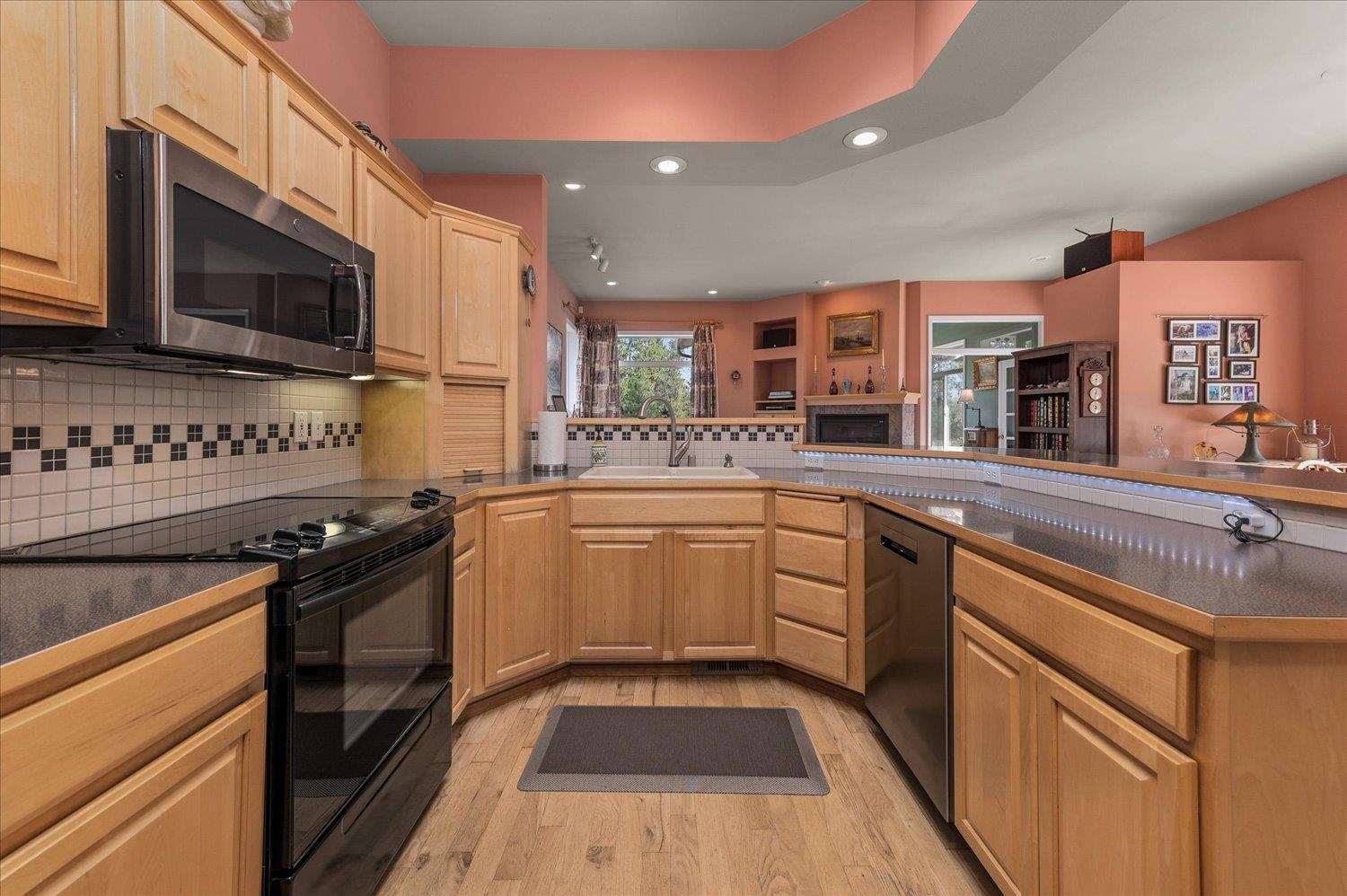 808 North Grove Road Spokane, WA 99224 - Photo 8 of 47