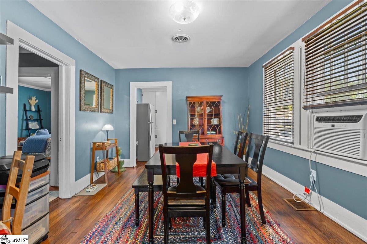 119 Perry Road Greenville, SC 29609 - Photo 12 of 28 Gallery Image 12