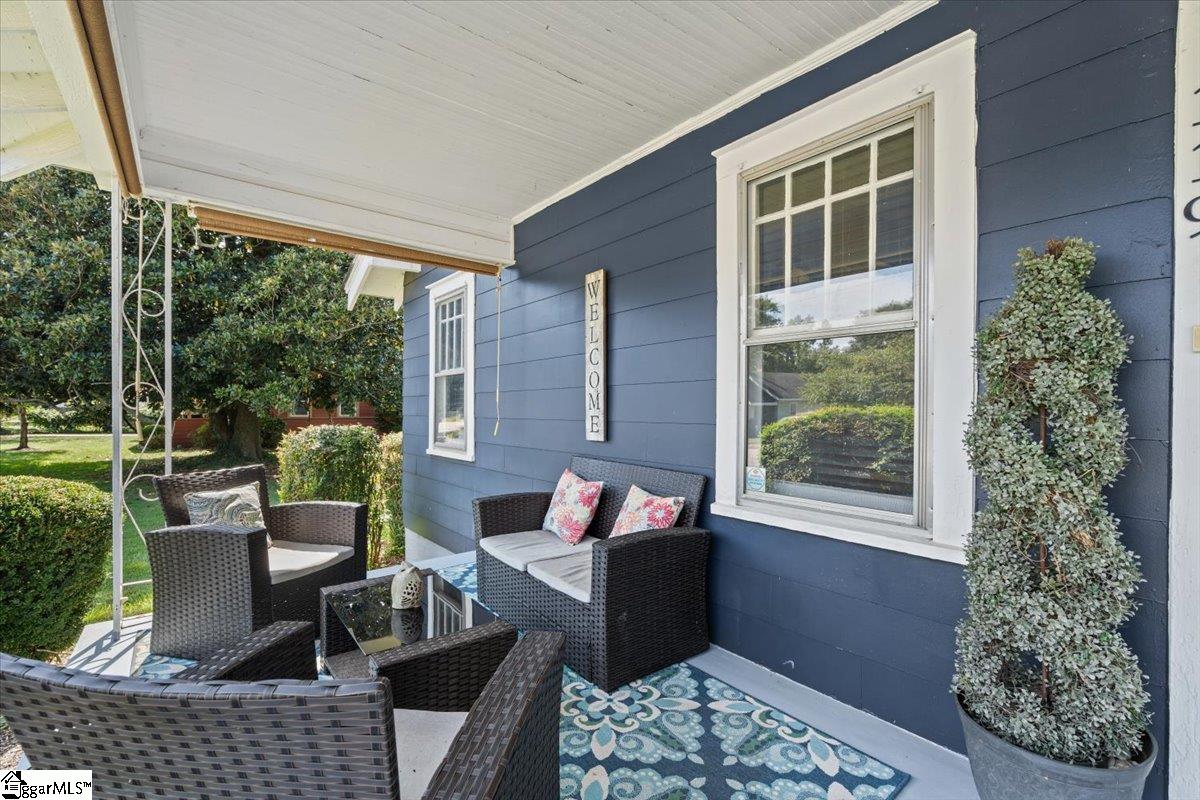 119 Perry Road Greenville, SC 29609 - Photo 4 of 28 Gallery Image 4