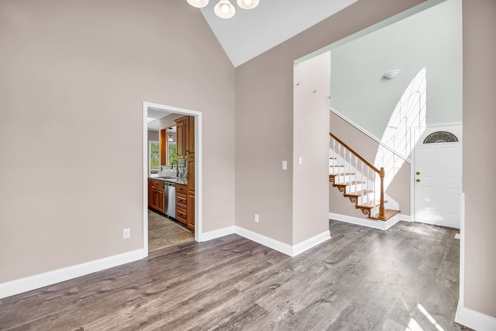 113 Ridge Pointe Greenwood, SC 29649 - Photo 6 of 53 Gallery Image 6