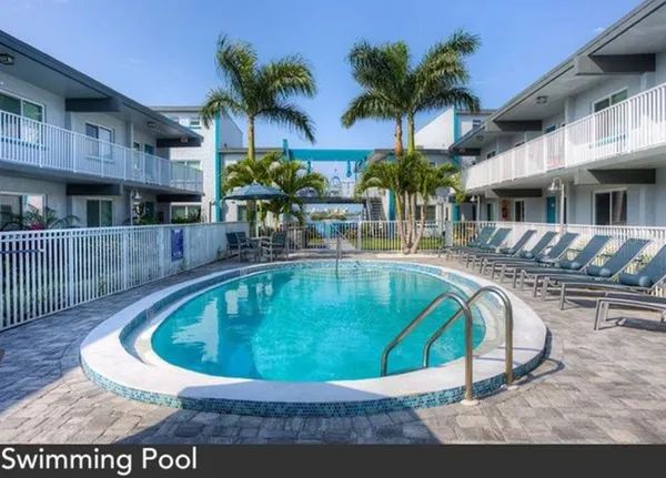 $2,200 | 1824 Shore Drive South, Unit 201, South Pasadena, FL 33707