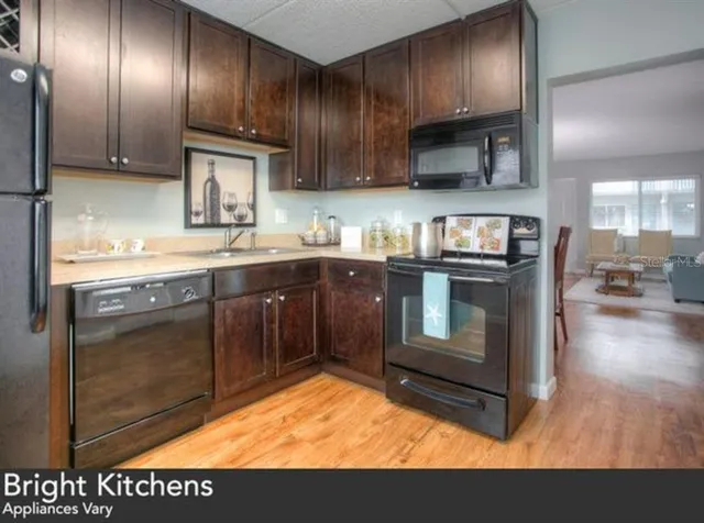 $2,200 | 1824 Shore Drive South, Unit 201, South Pasadena, FL 33707