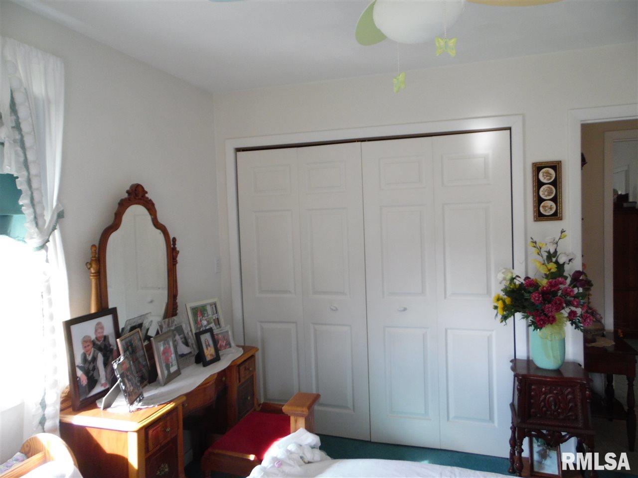 26453 North Orion School Road Canton, IL 61520 - Photo 15 of 36 Gallery Image 15