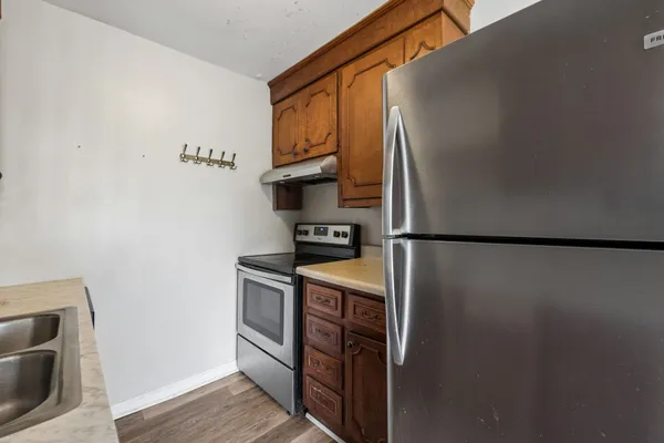 $1,200 | 550 Harding Place, Unit A101, Nashville, TN 37211