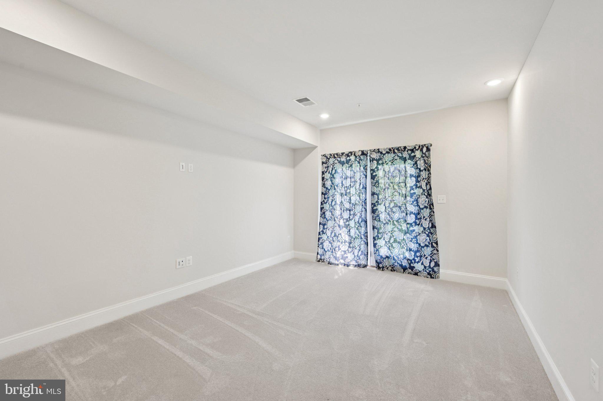 833 Stonecliffe Road Malvern, PA 19355 - Photo 28 of 38