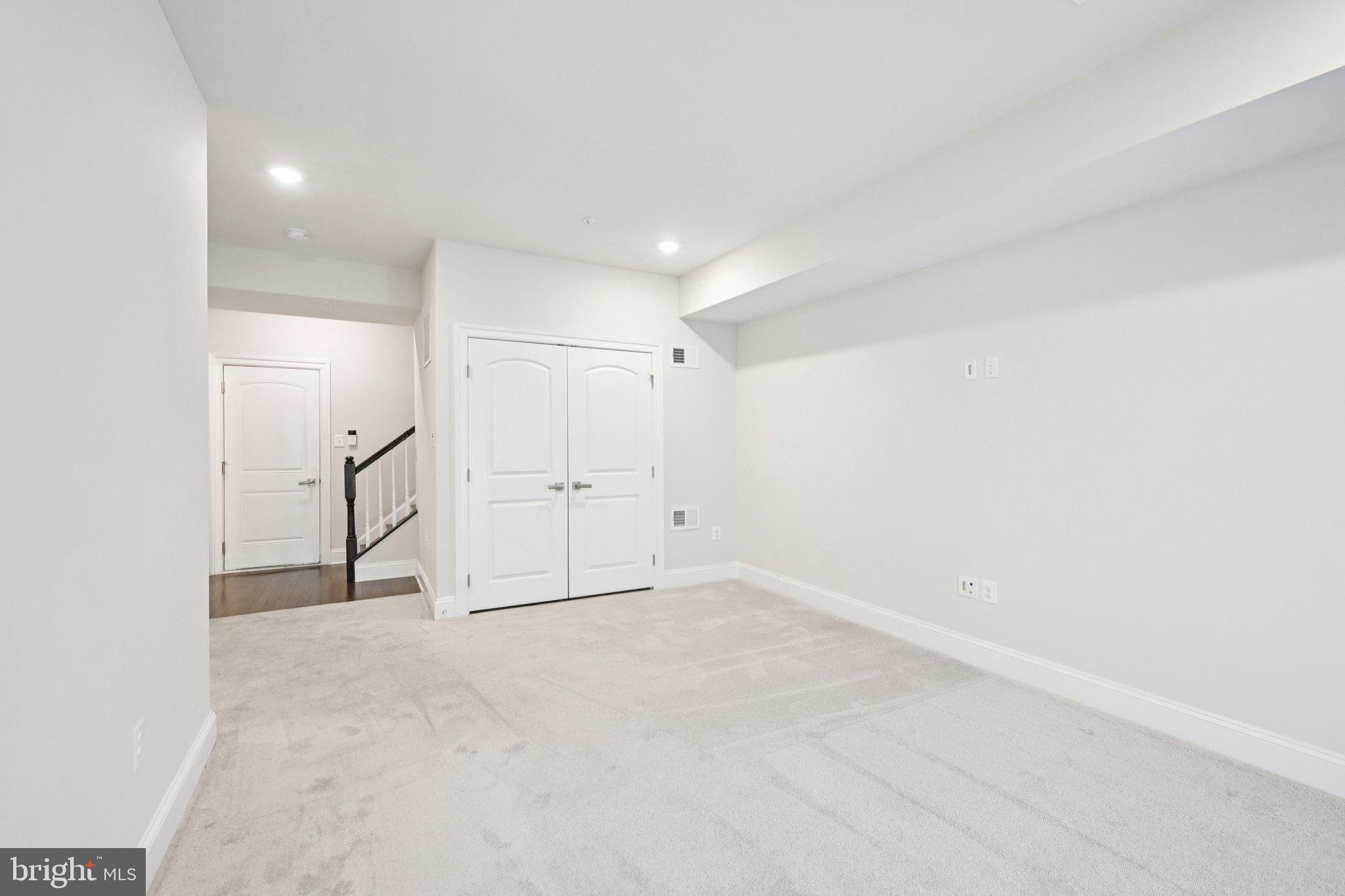 833 Stonecliffe Road Malvern, PA 19355 - Photo 29 of 38