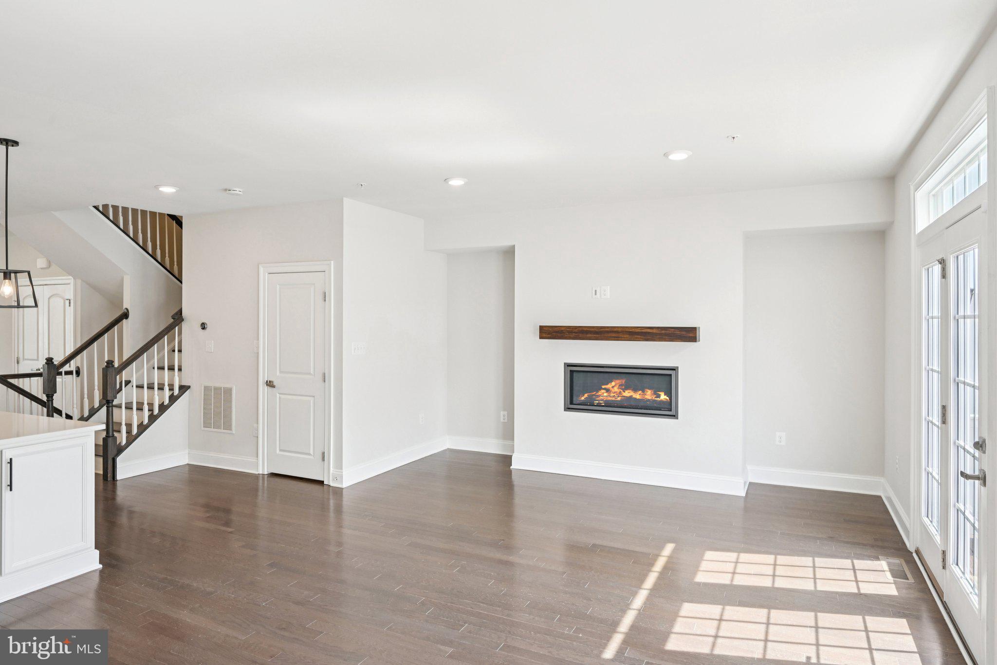 833 Stonecliffe Road Malvern, PA 19355 - Photo 8 of 38