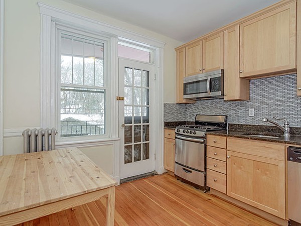 19 Colliston Road, Unit 7 Boston, MA 02135 - Photo 1 of 15