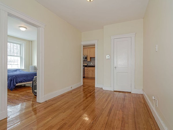 19 Colliston Road, Unit 7 Boston, MA 02135 - Photo 5 of 15