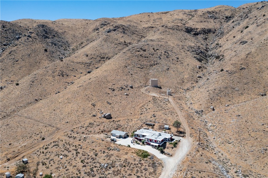 8929 Central Road Apple Valley, CA 92308 - Photo 40 of 43 King of the hill!!