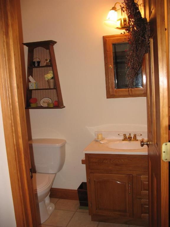 355 Abbott Road Winslow, ME 04901 - Photo 22 of 29 1st Floor Bath
