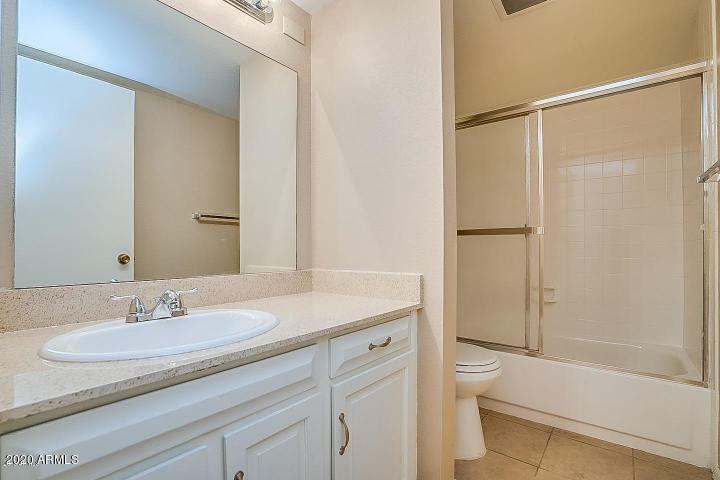 2044 South Rural Road, Unit C Tempe, AZ 85282 - Photo 10 of 12 Bathroom