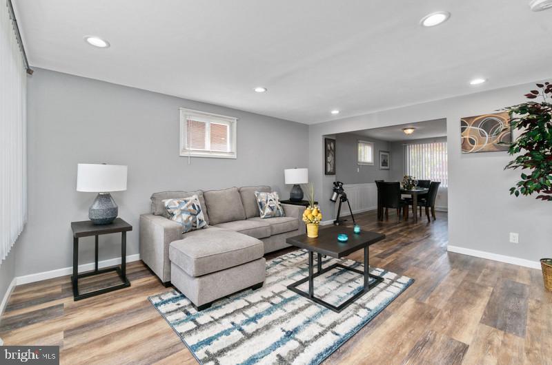 5460 Whitwood Road Baltimore, MD 21206 - Photo 18 of 37 Bright, Open, and Airy Layout