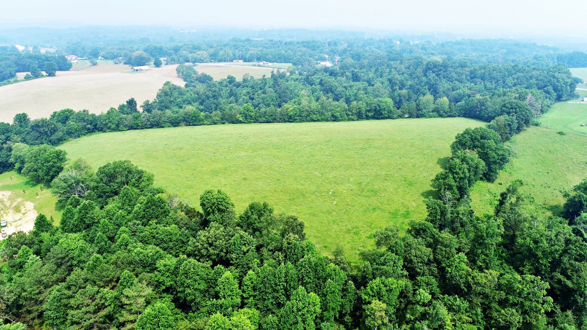 4 Celina Road Red Boiling Springs, TN 37150 - Photo 3 of 16 not sure