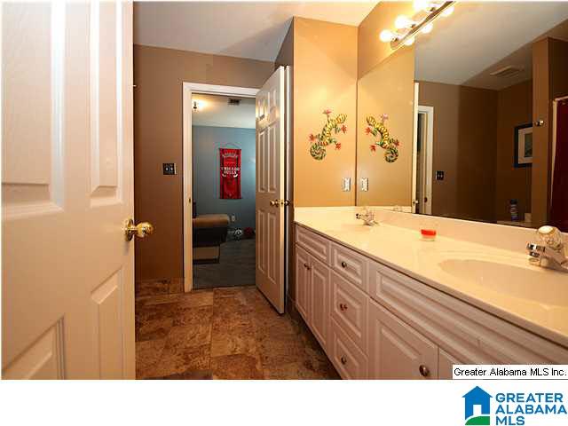 202 Shades Crest Road Birmingham, AL 35226 - Photo 27 of 32