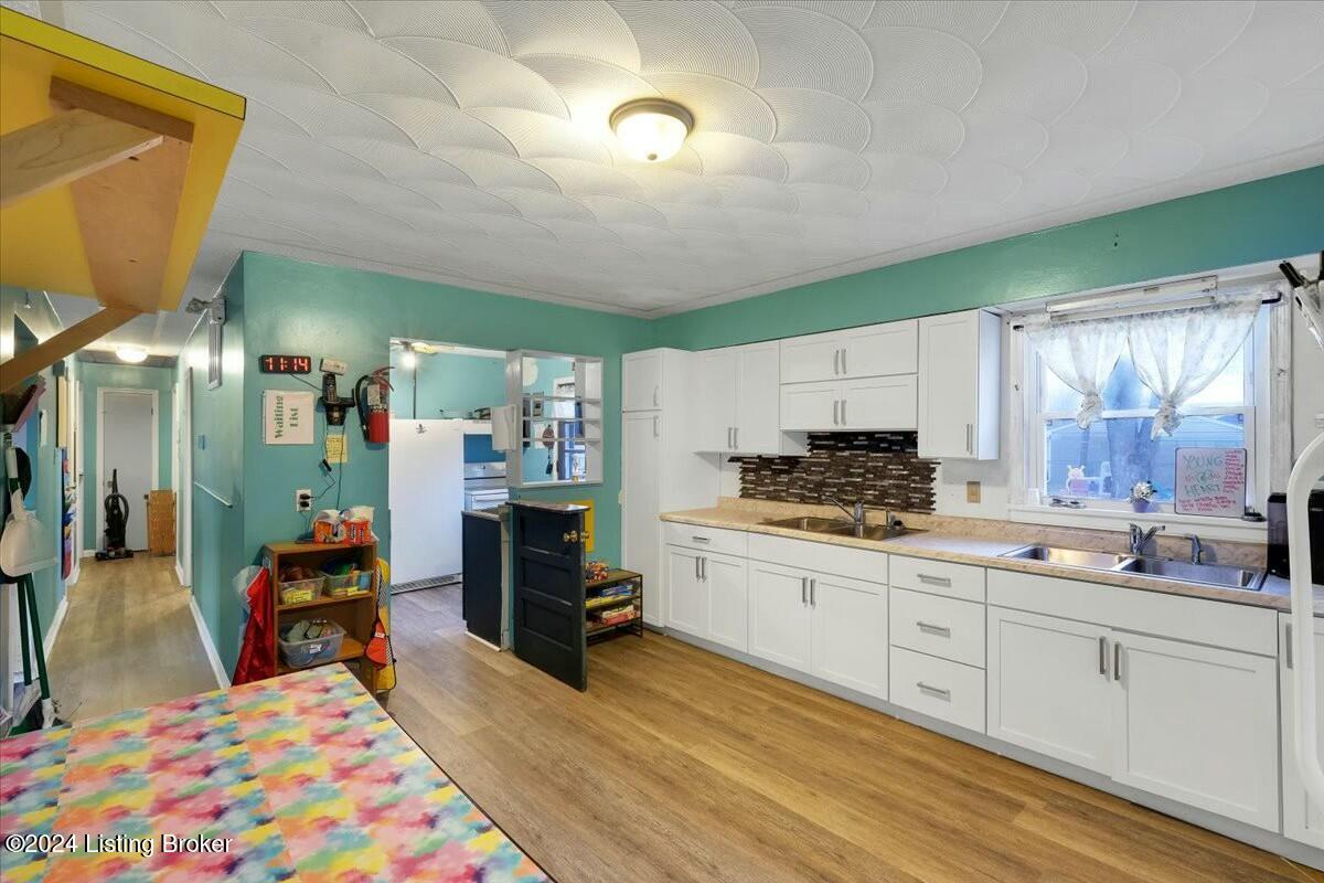 3701 East Blue Lick Road Louisville, KY 40229 - Photo 15 of 19 tempImagepKmeJD