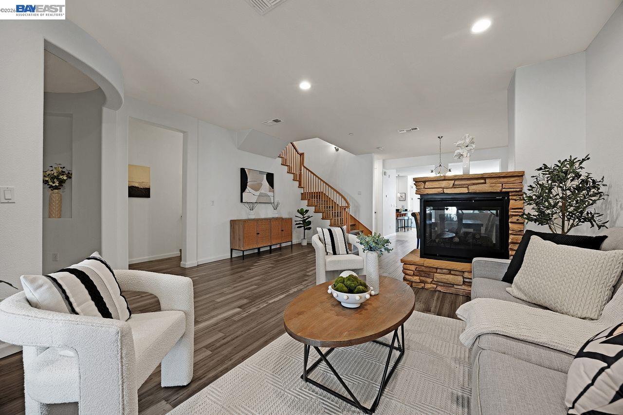 4673 Rimini Court Dublin, CA 94568 - Photo 7 of 35