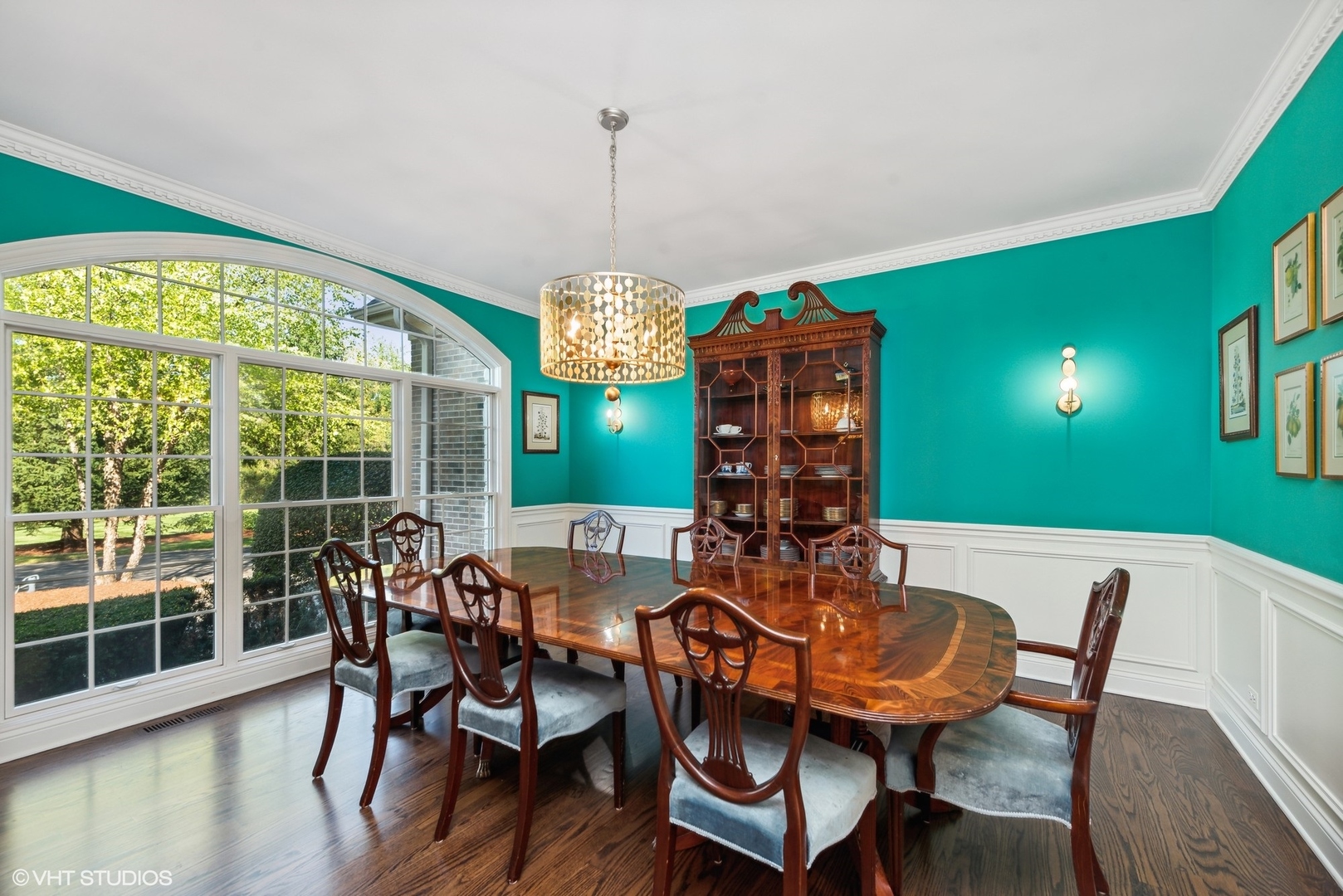 675 Old Barrington Road North Barrington, IL 60010 - Photo 20 of 73 a view of a dining room with furniture window and wooden floor