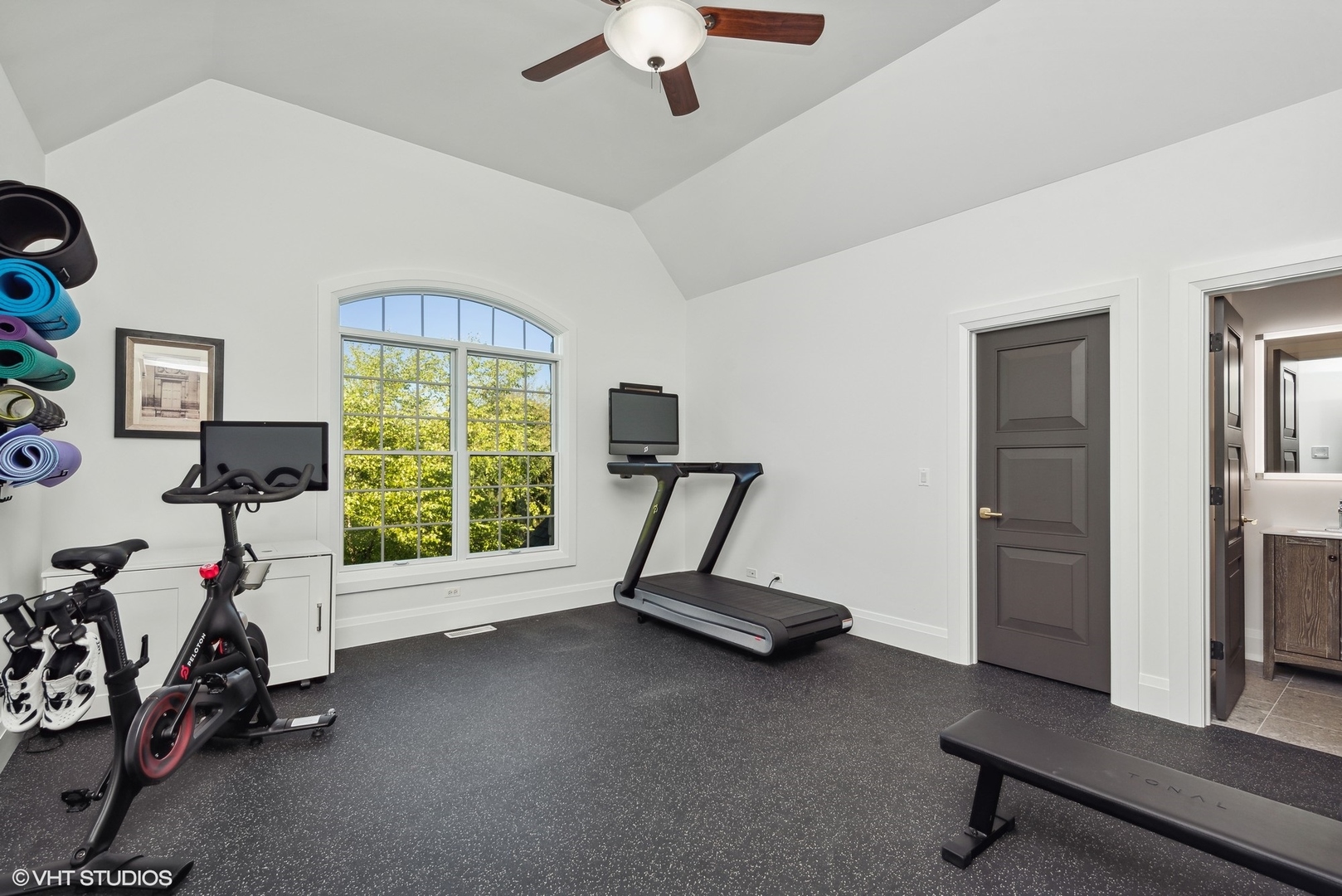 675 Old Barrington Road North Barrington, IL 60010 - Photo 34 of 73 a room with gym equipment and a large window