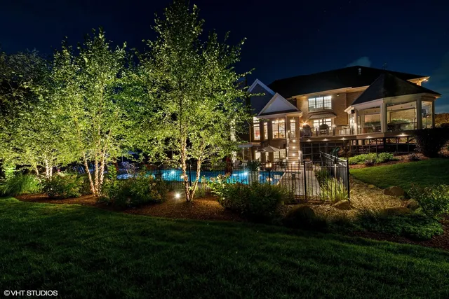 $2,195,000 | 675 Old Barrington Road, North Barrington, IL 60010