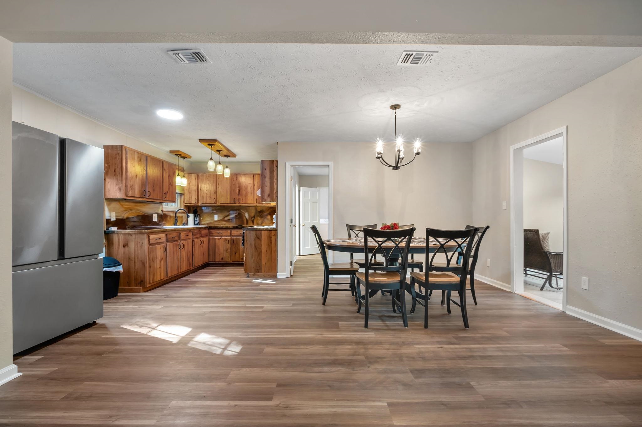 2376 Lakeview Point Road Quincy, FL 32351 - Photo 11 of 24 Gallery Image 11