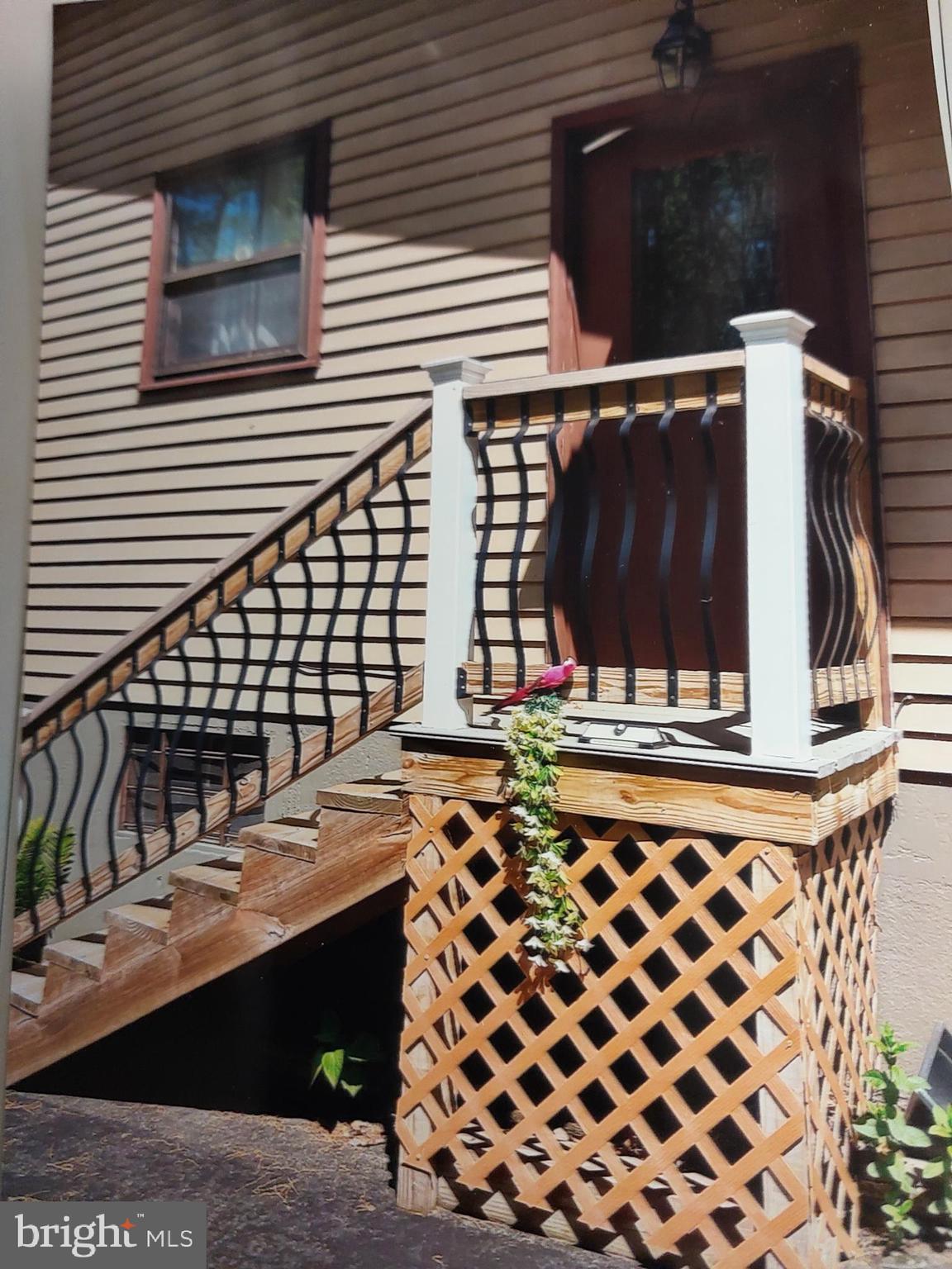 3725 Oakland Road Bethlehem, PA 18020 - Photo 15 of 52 a view of a backyard of the house