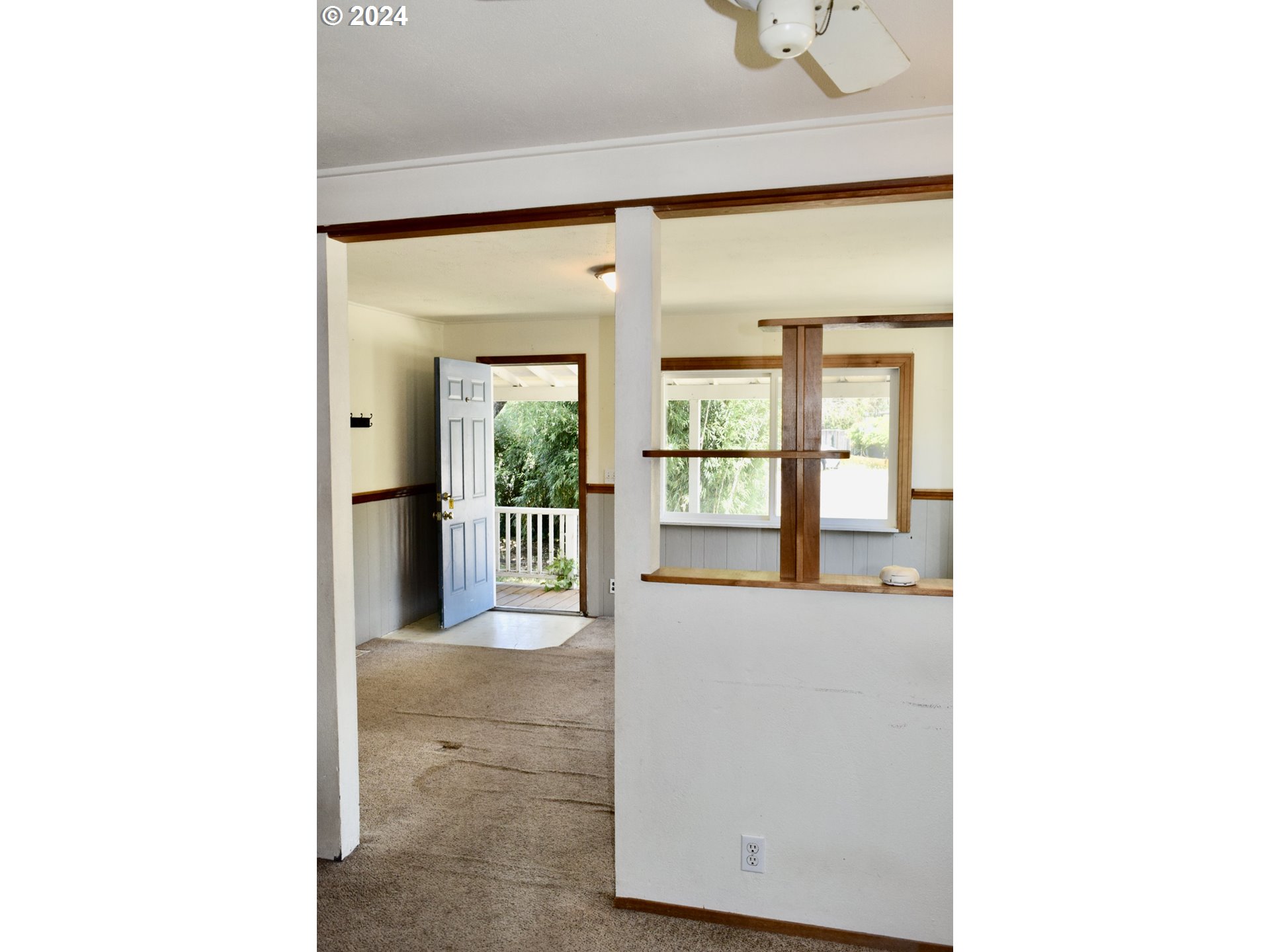 94260 Leith Road Gold Beach, OR 97444 - Photo 5 of 12 Gallery Image 5
