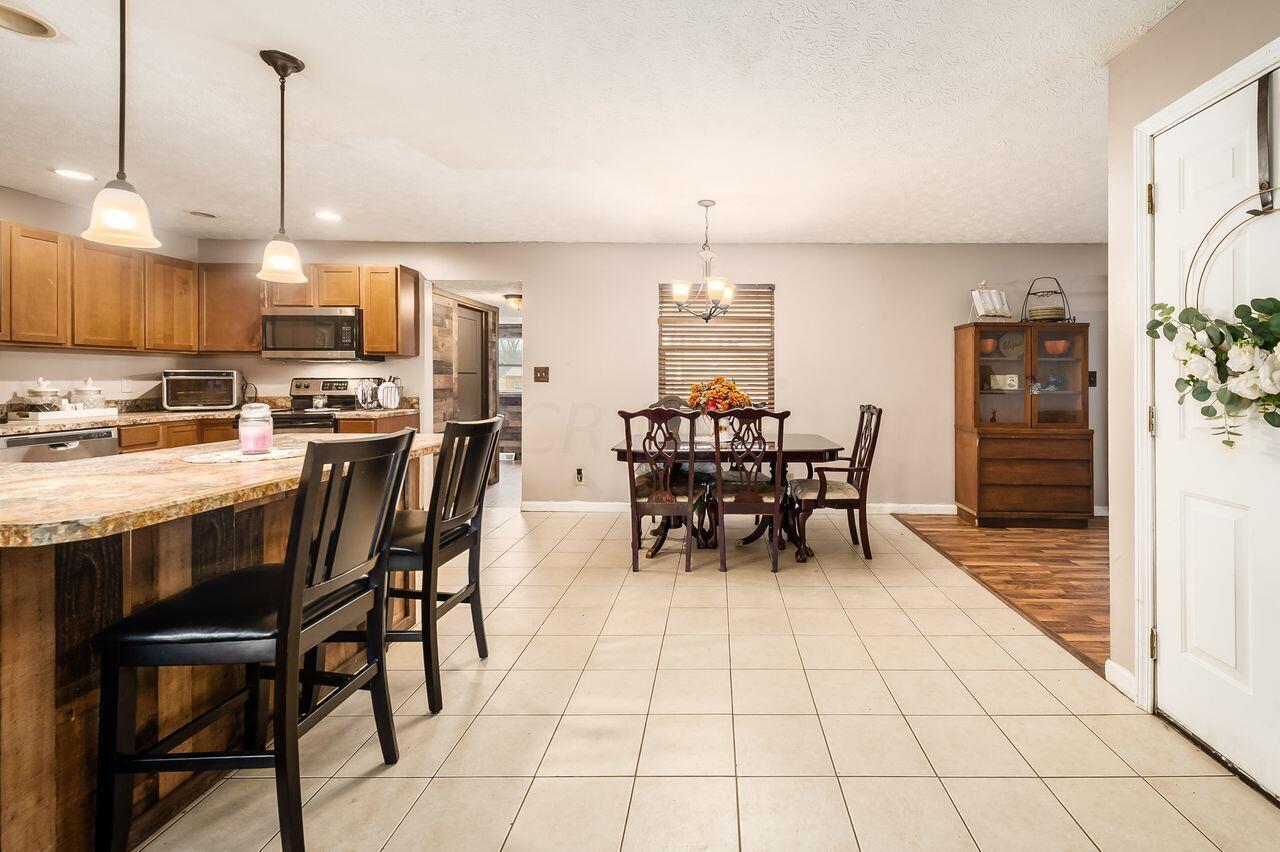 9615 Welch Road Orient, OH 43146 - Photo 11 of 30 W_9615_Welch_Rd-010