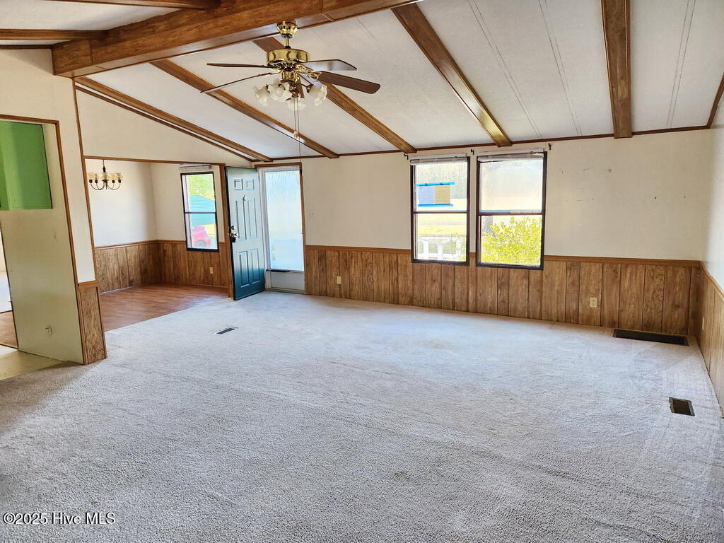 2421 Pocosin Road Pinetown, NC 27865 - Photo 8 of 21 LIVING ROOM