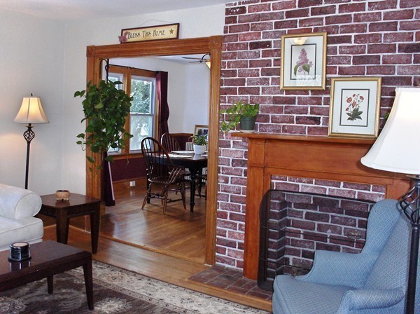 83 Manning Street Hudson, MA 01749 - Photo 4 of 27 Gallery Image 4