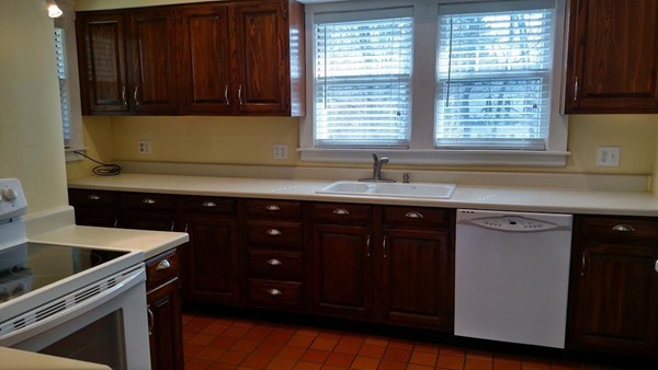 19 Barber Road Framingham, MA 01702 - Photo 3 of 28 Gallery Image 3